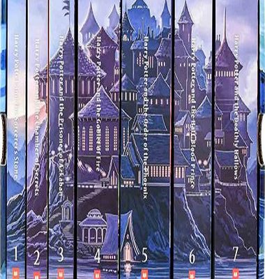 مجموعه کتابهای 7 جلدی هری پاتر انگلیسی Harry Potter همراه با باکس و جعبه مخصوص با 50 درصد تخفیف